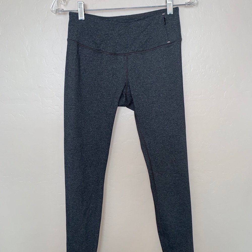 Calia, Carey Underwood workout/yoga w/ zip pocket